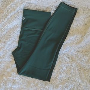 Athleta Elation 7/8 tights XS